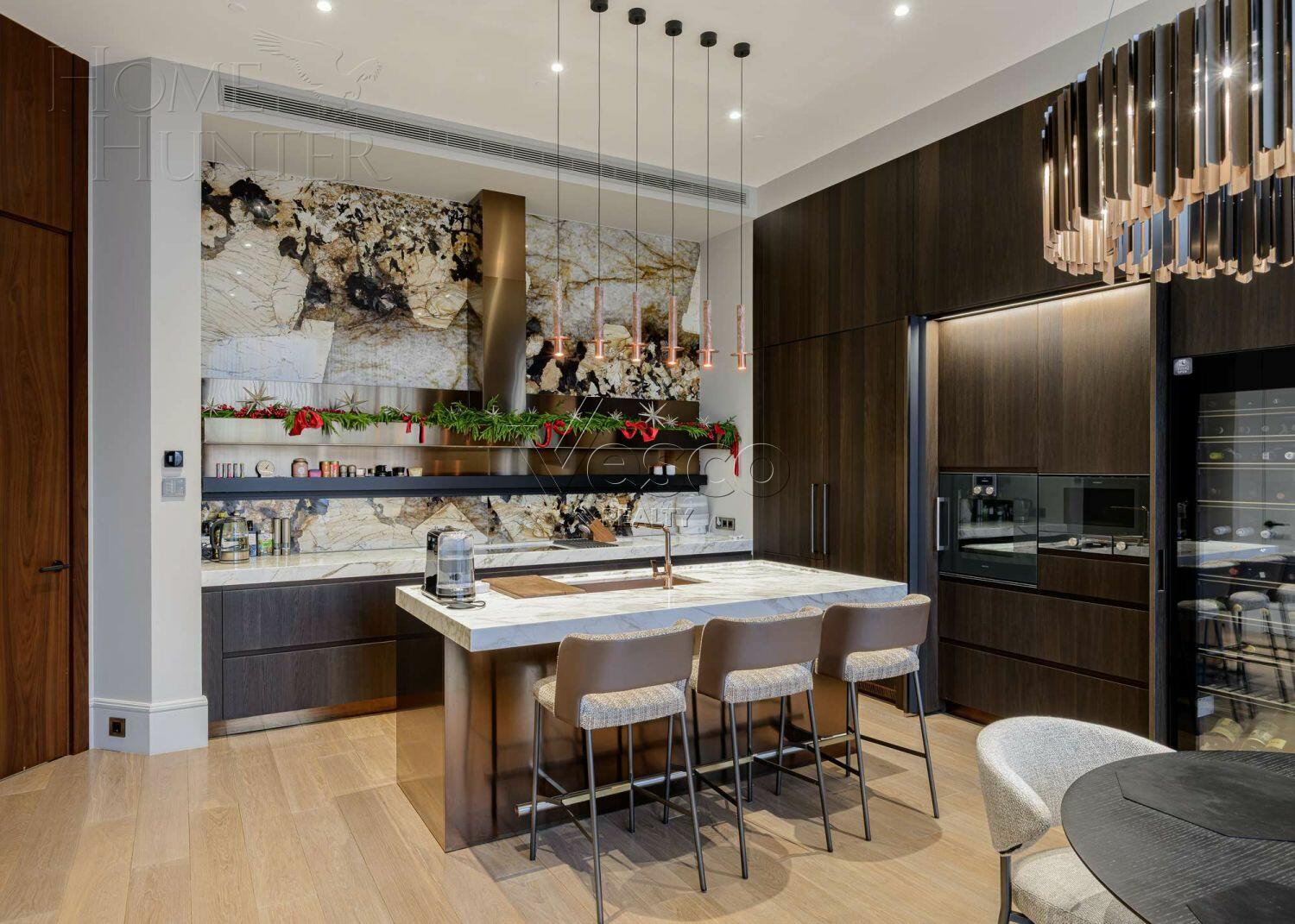 2-УРОВНЕВЫЙ ПЕНТХАУС С ОТДЕЛКОЙ 377 М² НА 4 ЭТАЖЕ