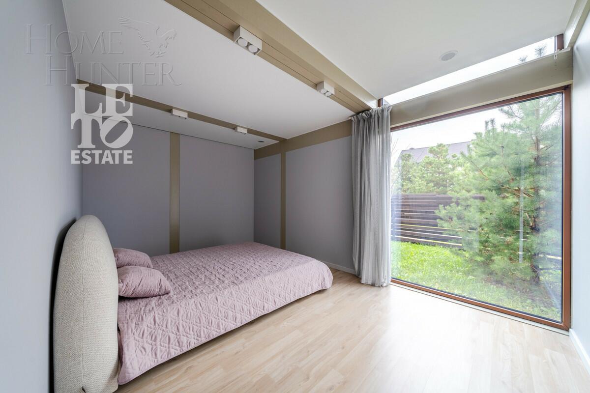 2-этажный коттедж 200 м² с отделкой