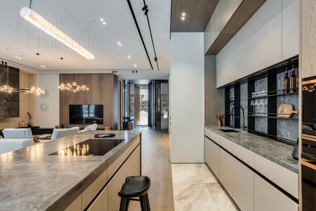 2-этажный коттедж 760 м² с отделкой