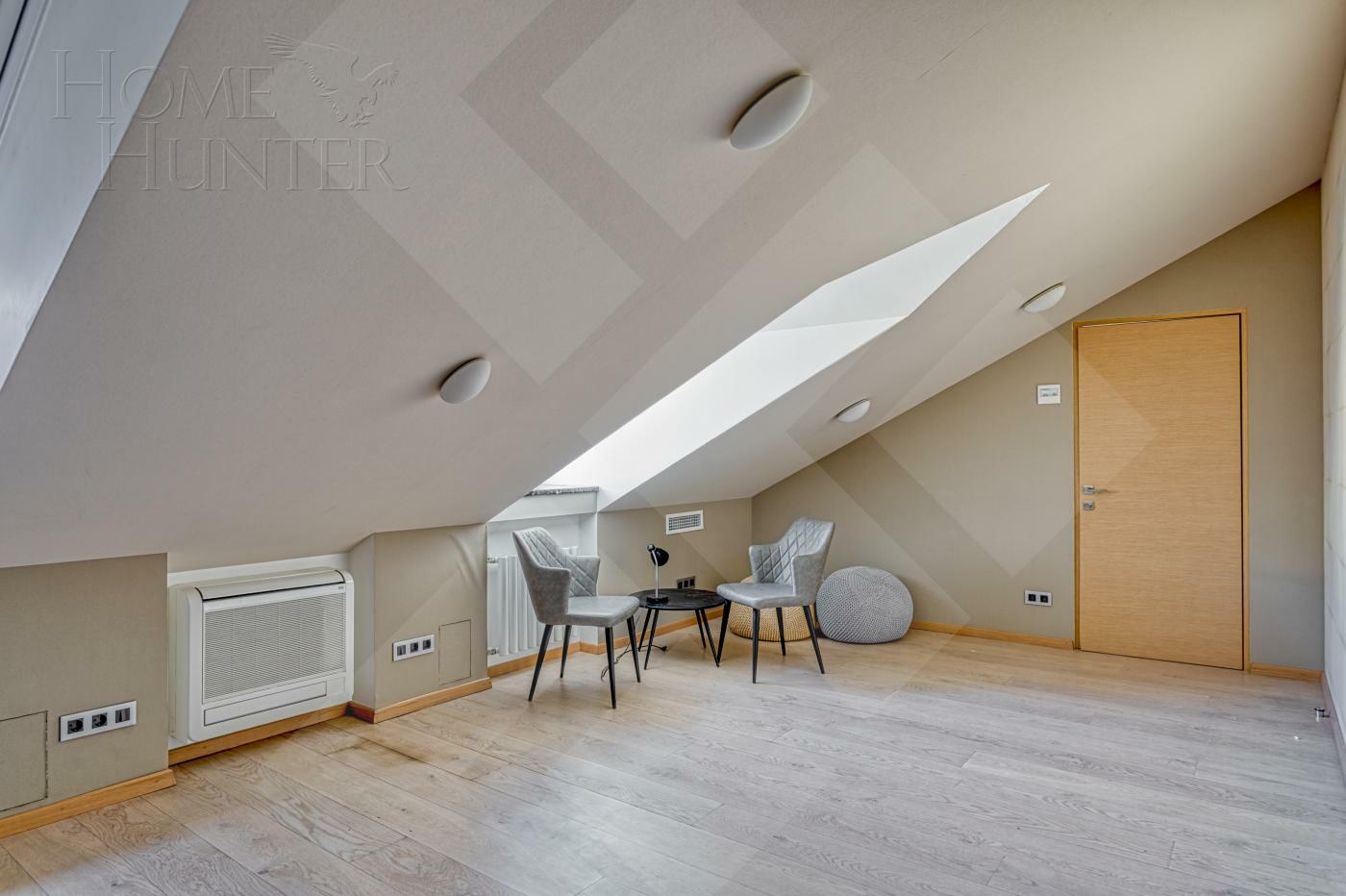 2-УРОВНЕВАЯ КВАРТИРА С ОТДЕЛКОЙ 185 М² НА 3 ЭТАЖЕ