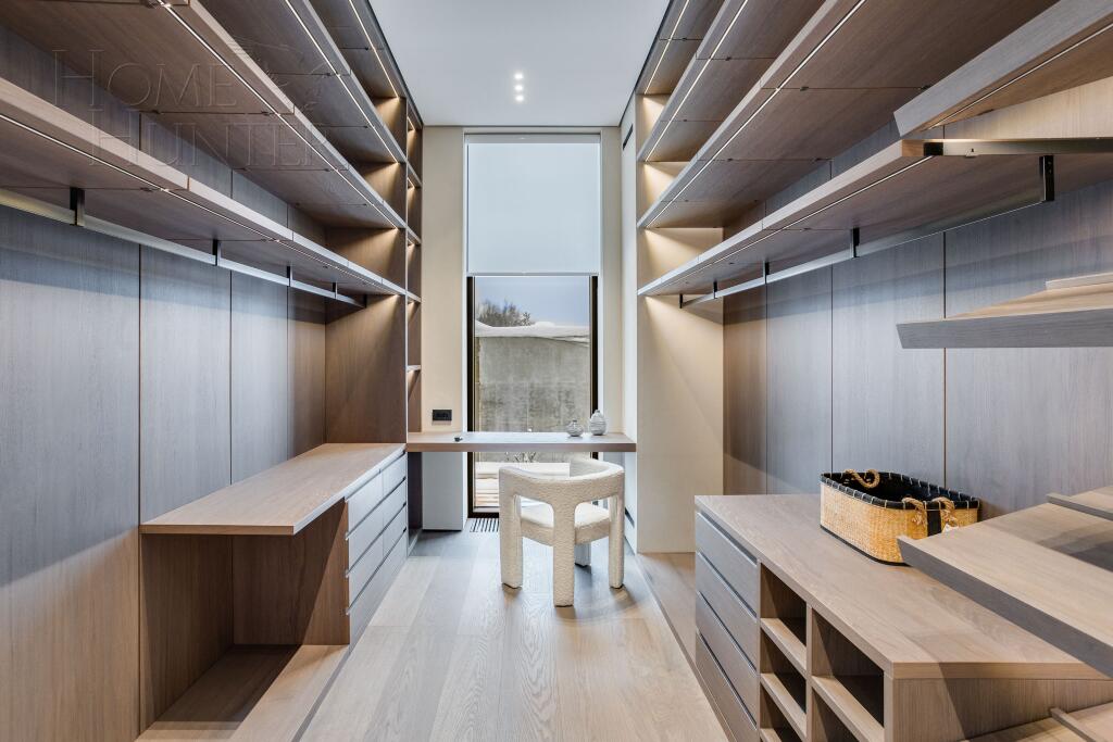 2-этажный коттедж 760 м² с отделкой