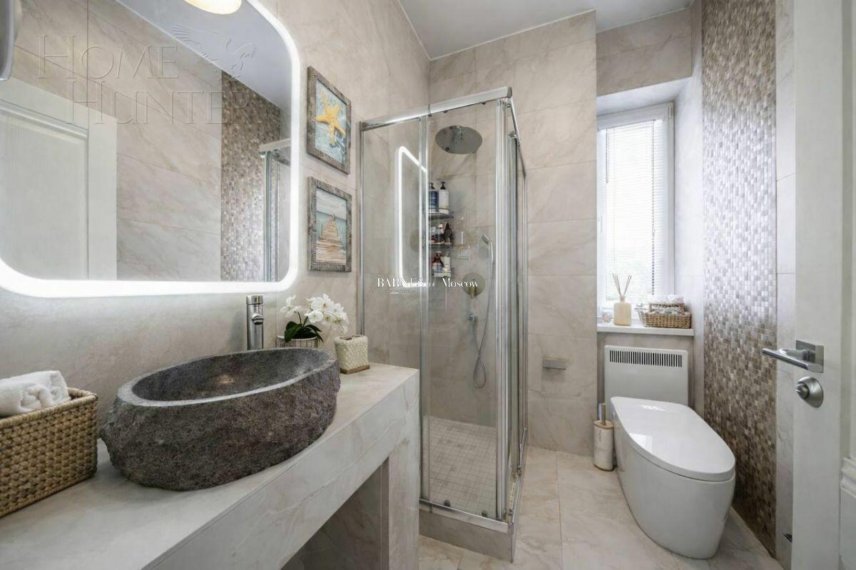 2-этажный коттедж 328 м² с отделкой