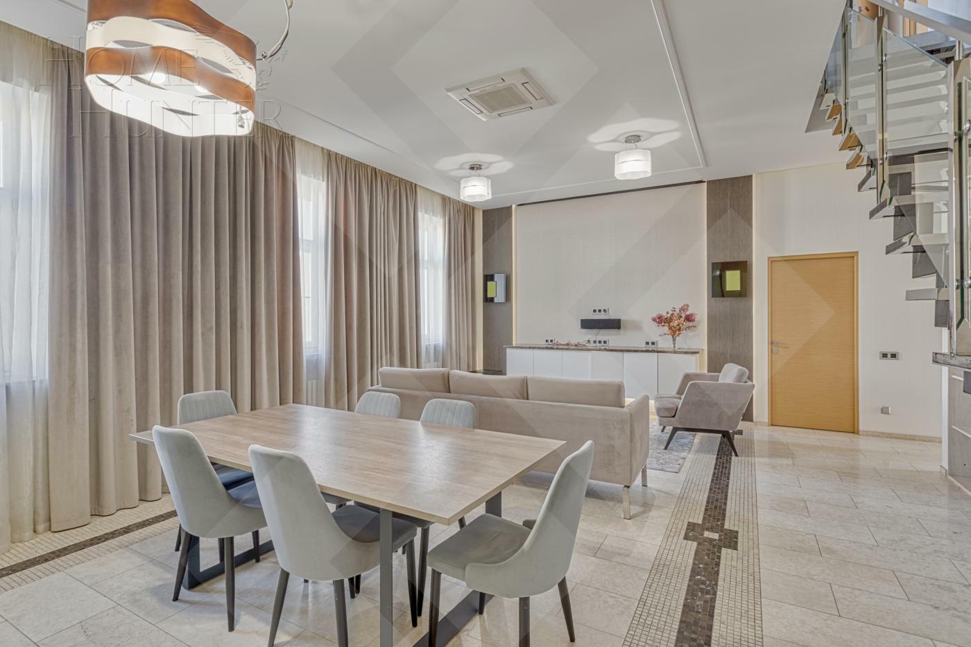 2-УРОВНЕВАЯ КВАРТИРА С ОТДЕЛКОЙ 185 М² НА 3 ЭТАЖЕ