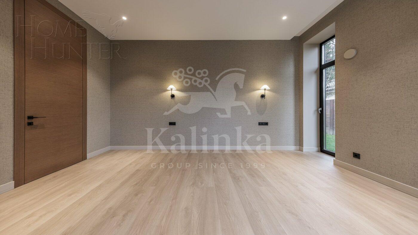 1-этажный коттедж 275 м² с отделкой