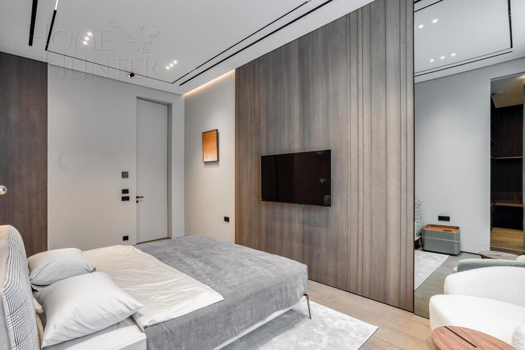 2-этажный коттедж 760 м² с отделкой