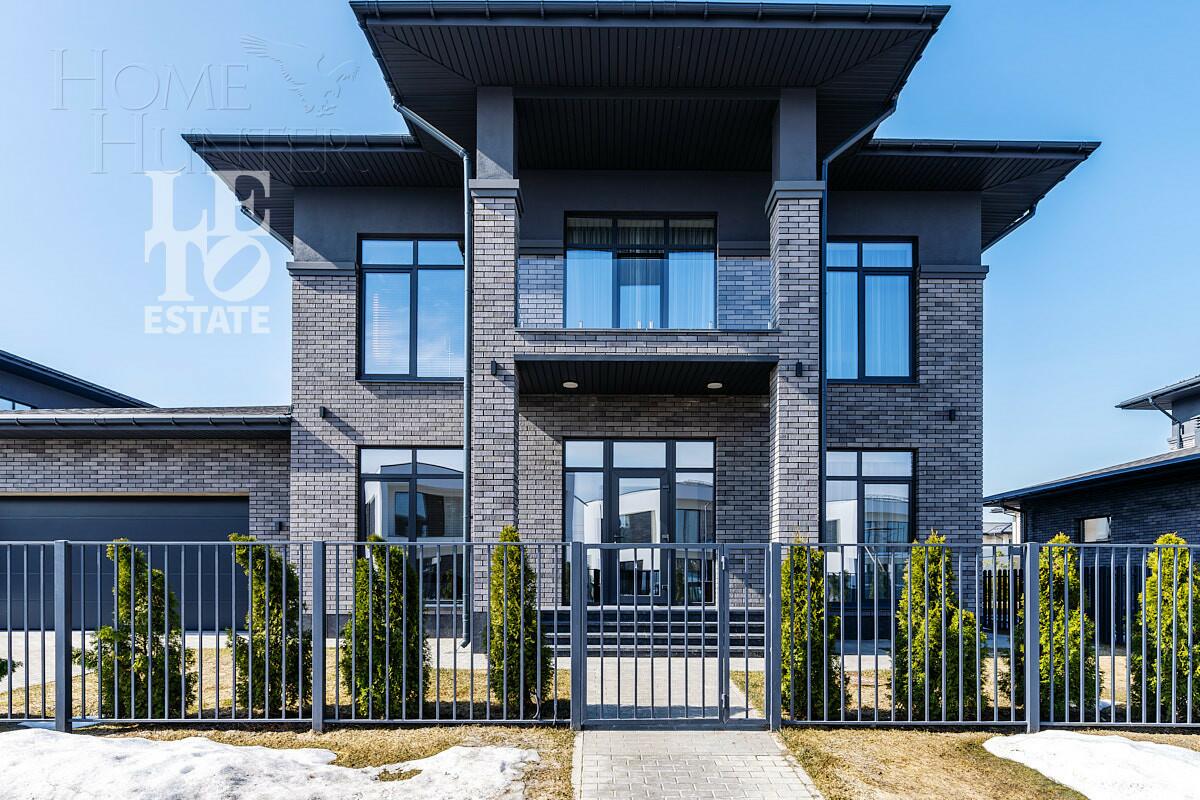 2-этажный коттедж 324 м² с отделкой
