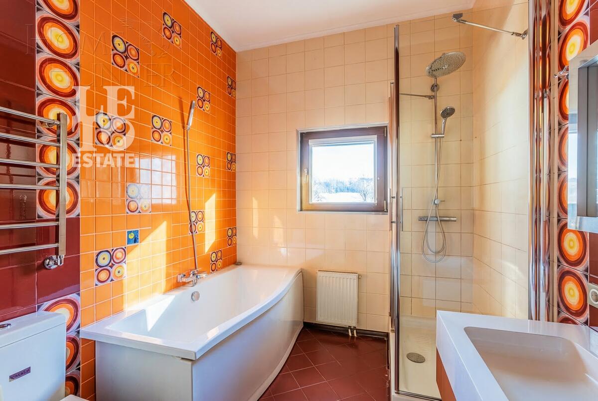 6-этажный коттедж 271 м² с отделкой