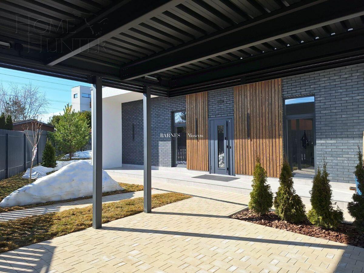 2-этажный коттедж 302 м² с отделкой