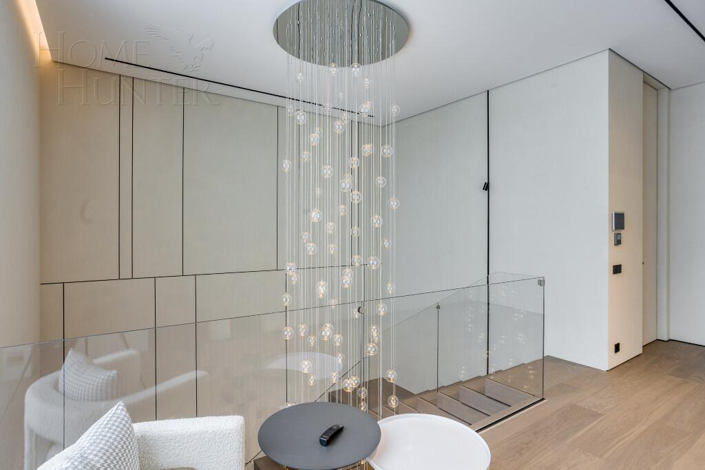 2-этажный коттедж 760 м² с отделкой