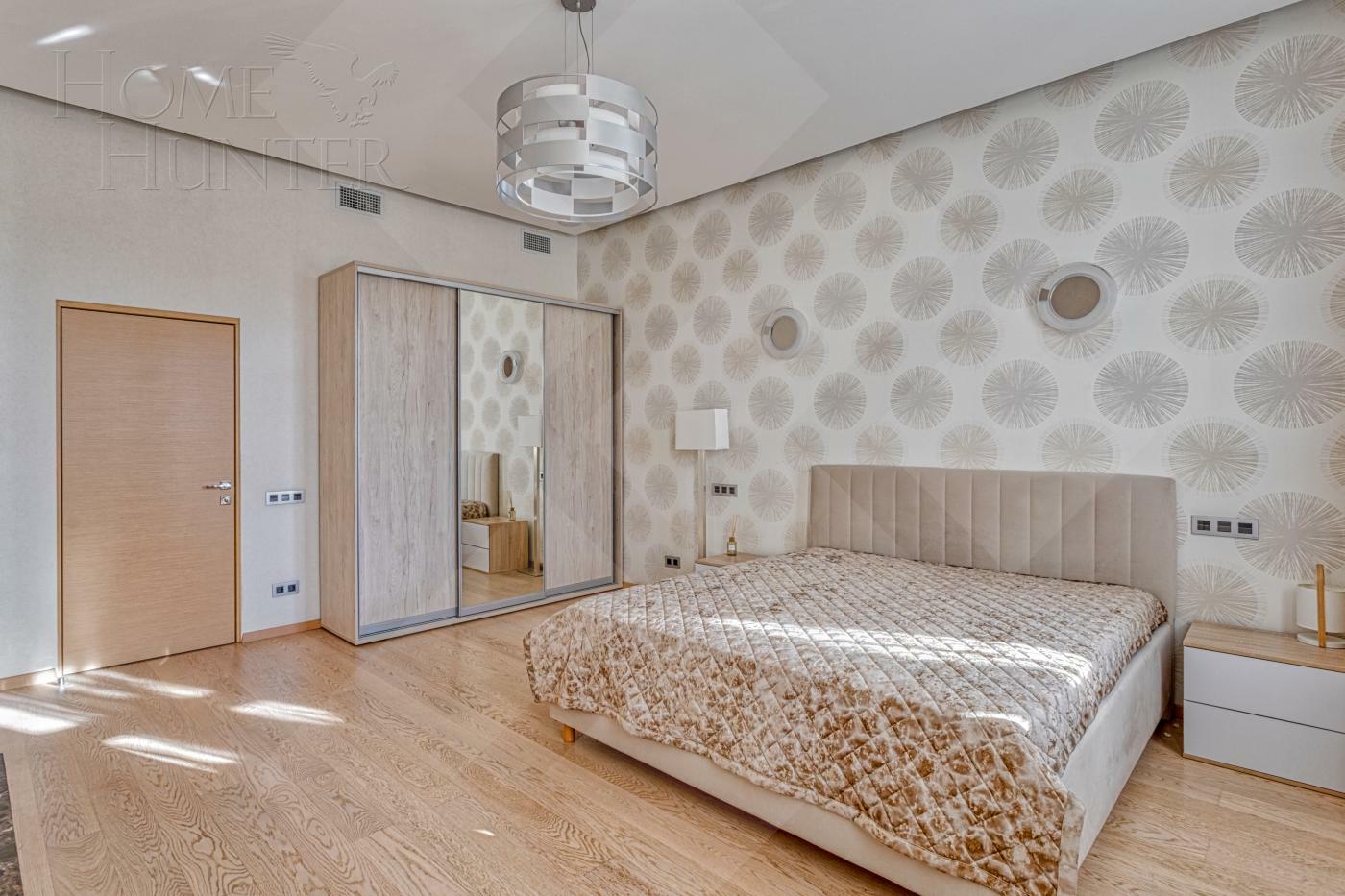 2-УРОВНЕВАЯ КВАРТИРА С ОТДЕЛКОЙ 185 М² НА 3 ЭТАЖЕ