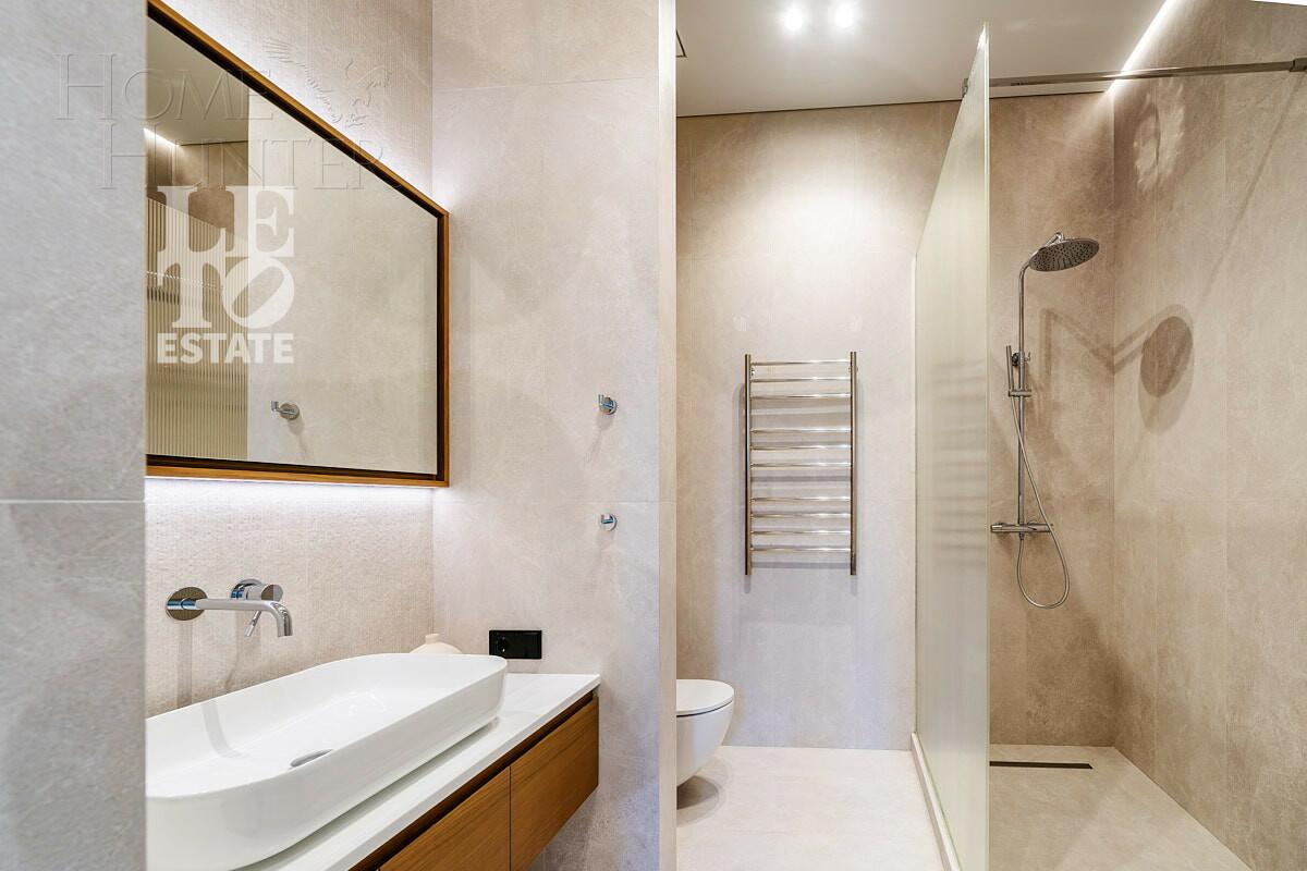 2-этажный коттедж 324 м² с отделкой