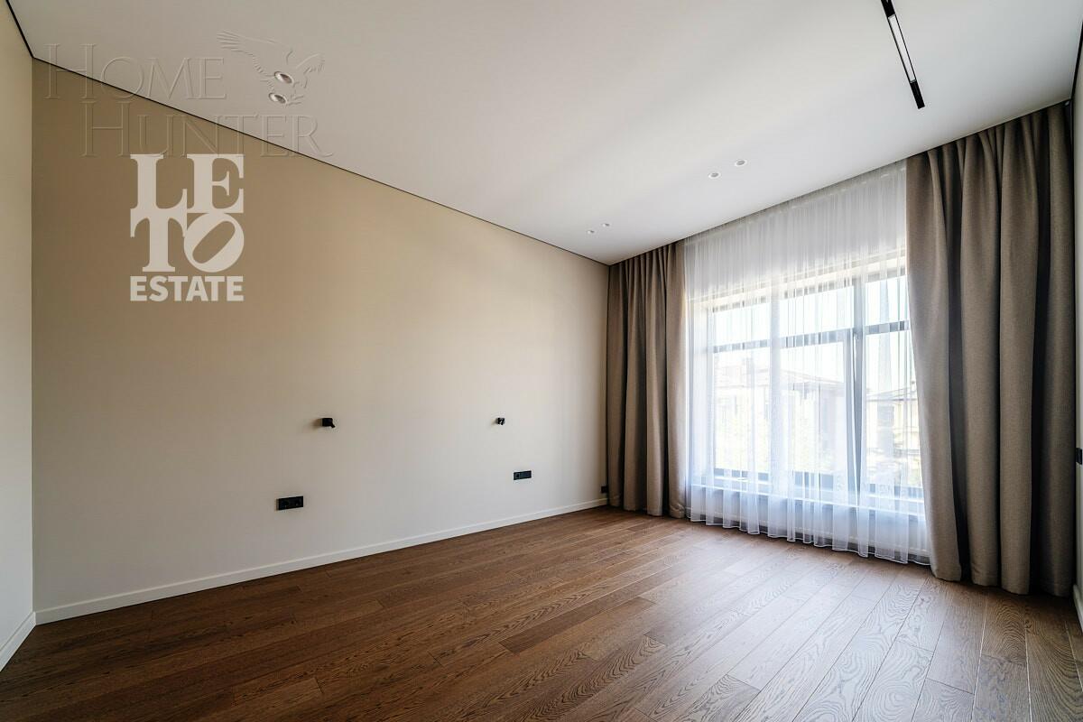 2-этажный коттедж 324 м² с отделкой