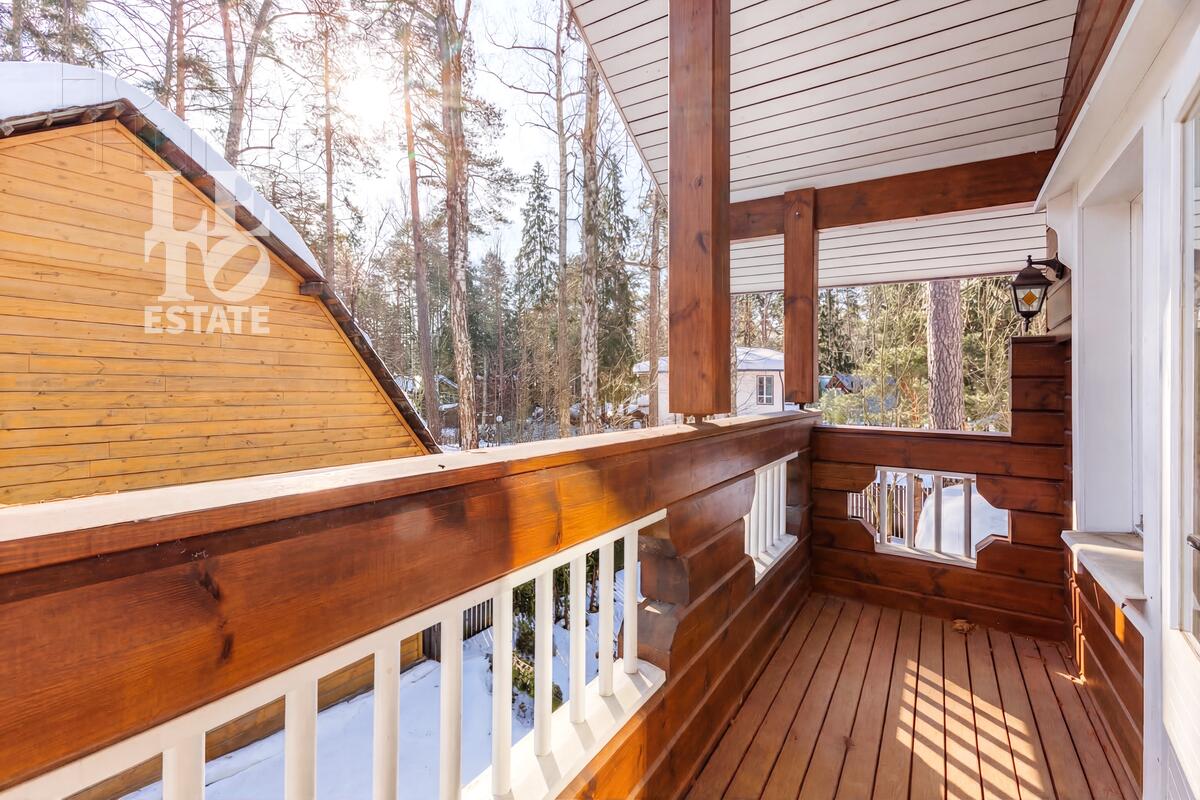 6-этажный коттедж 271 м² с отделкой