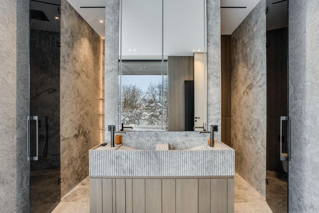 2-этажный коттедж 760 м² с отделкой