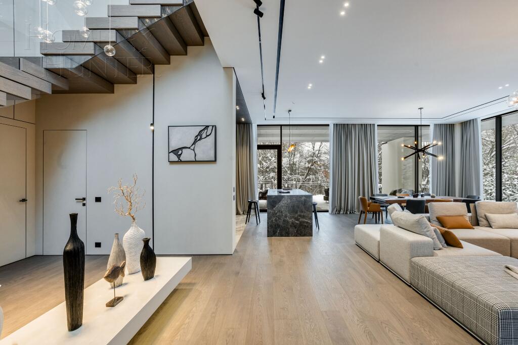 2-этажный коттедж 760 м² с отделкой