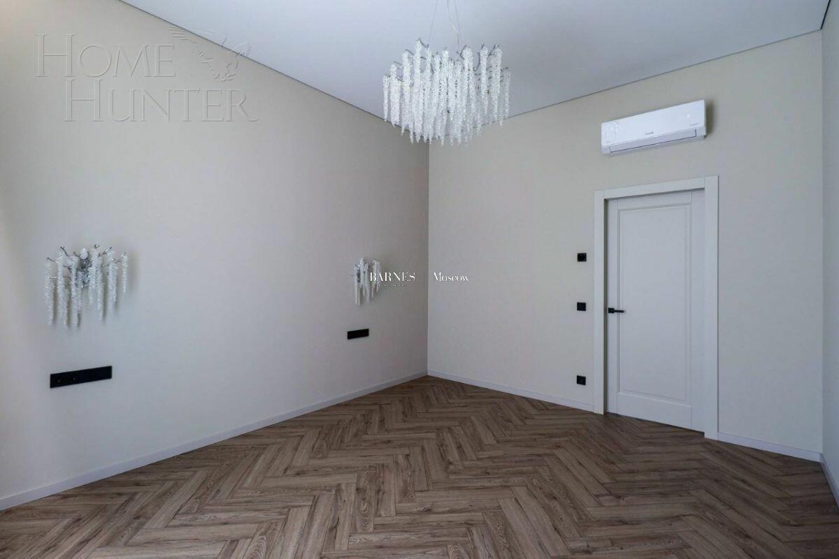 2-этажный коттедж 302 м² с отделкой