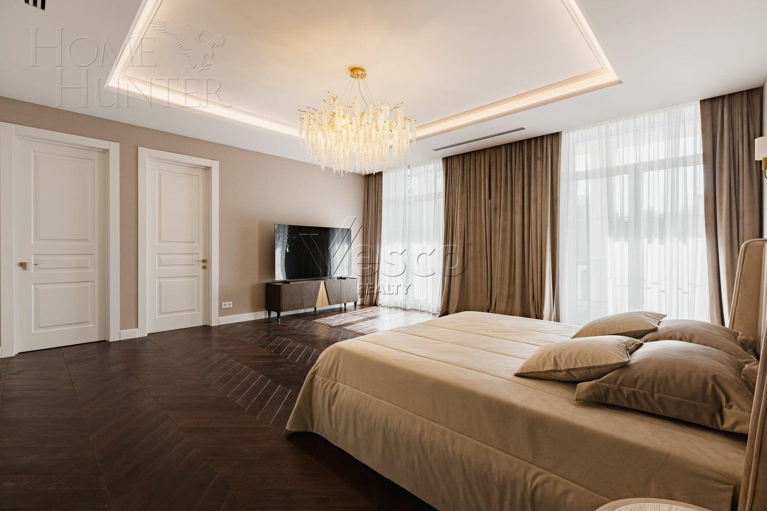 2-этажный коттедж 590 м² с отделкой