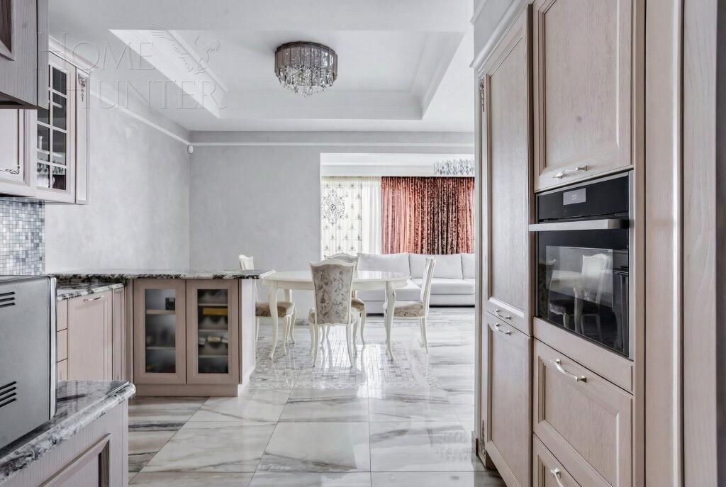 2-этажный коттедж 280 м² с отделкой