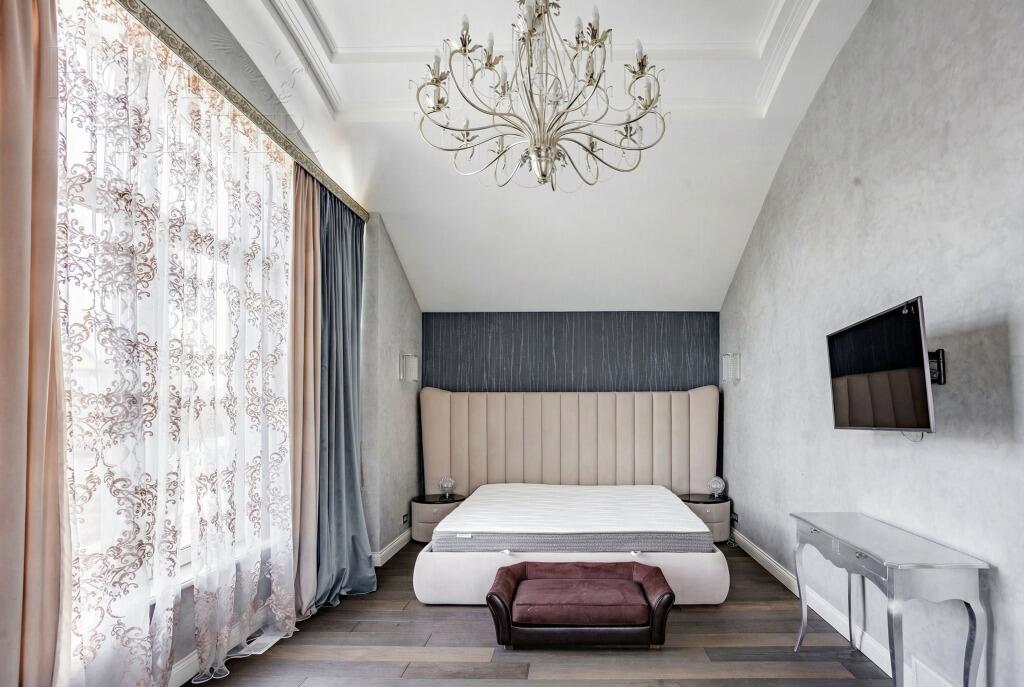 2-этажный коттедж 280 м² с отделкой