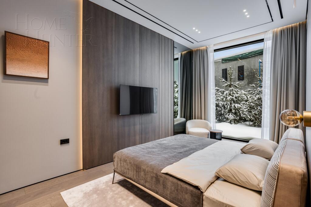 2-этажный коттедж 760 м² с отделкой