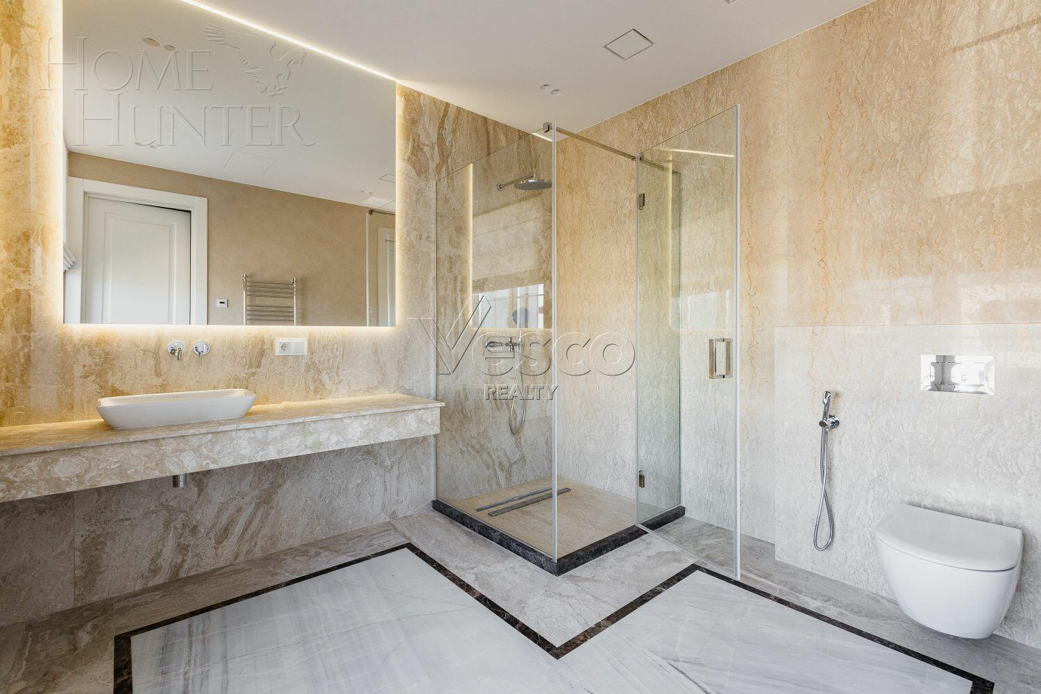 2-этажный коттедж 590 м² с отделкой