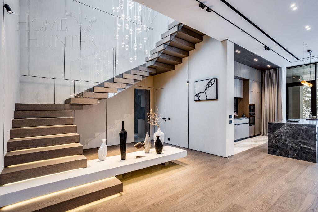 2-этажный коттедж 760 м² с отделкой