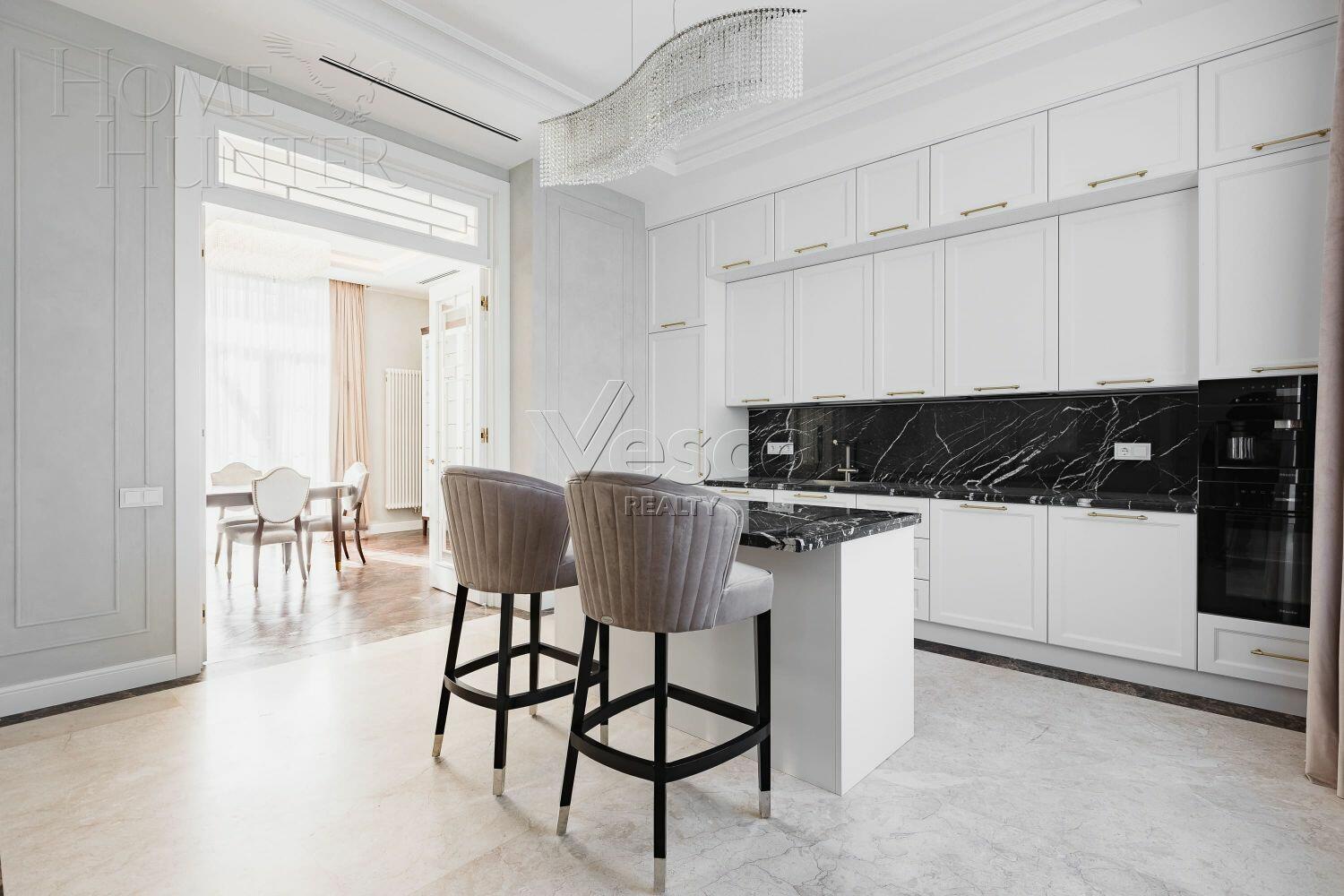 2-этажный коттедж 590 м² с отделкой