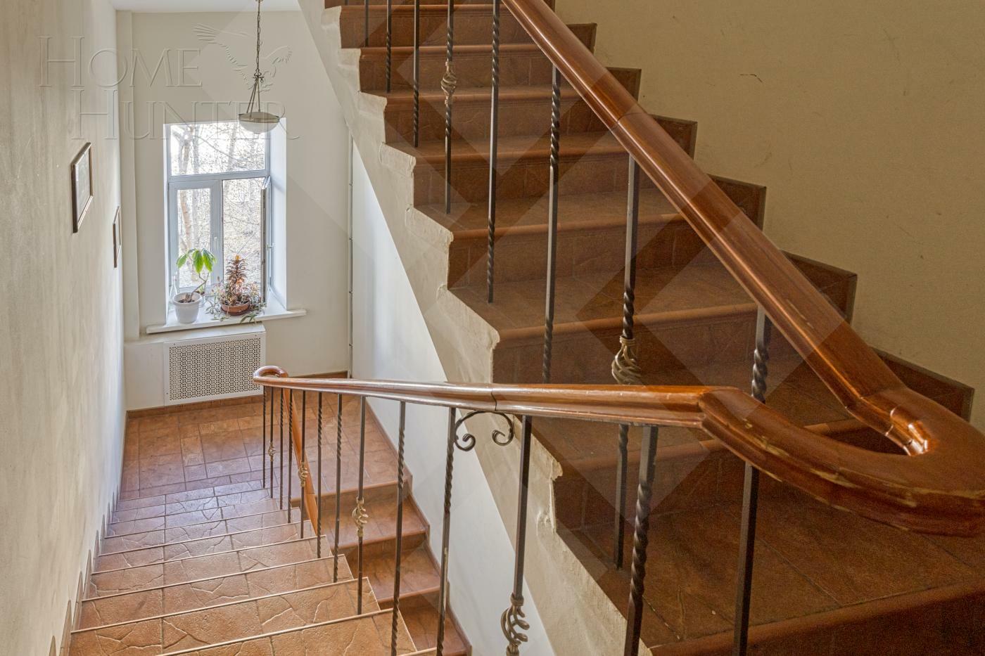 2-УРОВНЕВАЯ КВАРТИРА С ОТДЕЛКОЙ 185 М² НА 3 ЭТАЖЕ