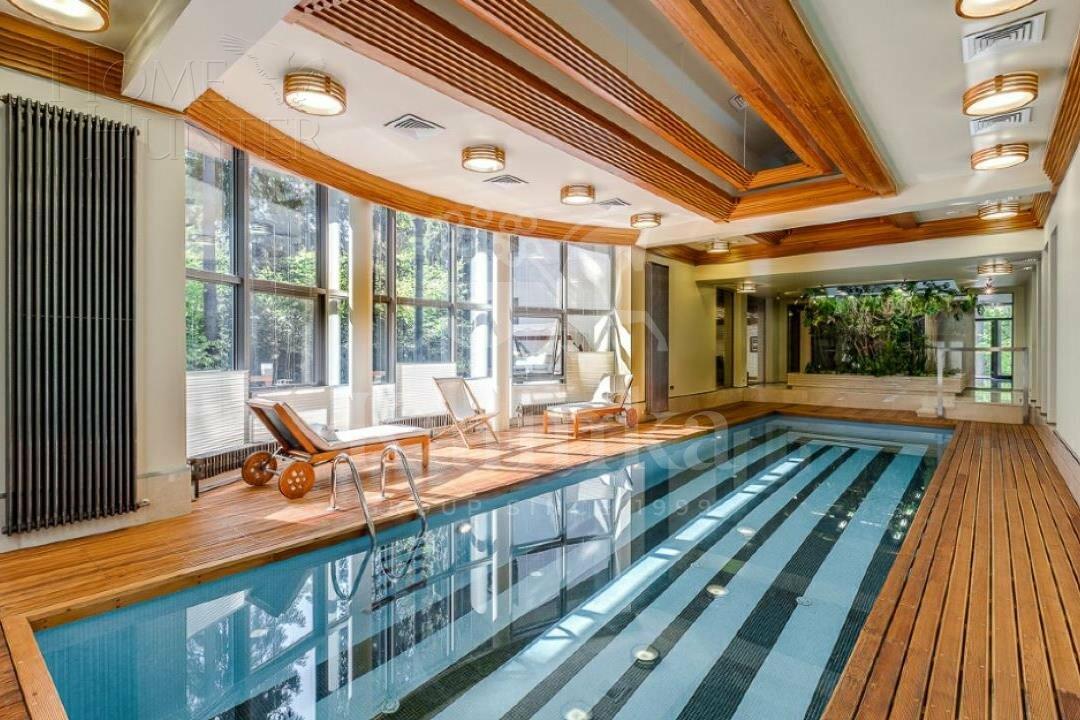 2-этажный коттедж 891 м² с отделкой
