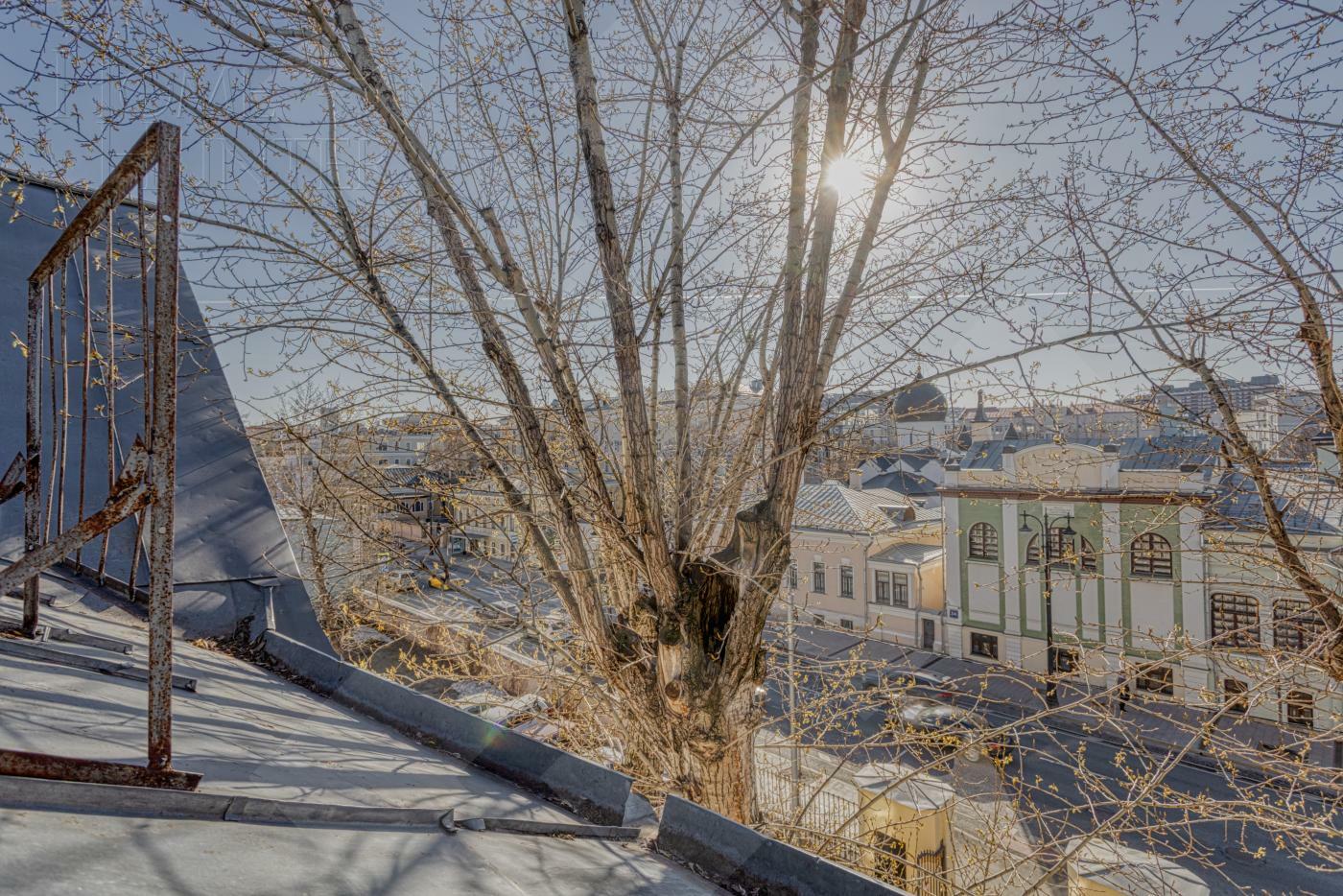 2-УРОВНЕВАЯ КВАРТИРА С ОТДЕЛКОЙ 185 М² НА 3 ЭТАЖЕ