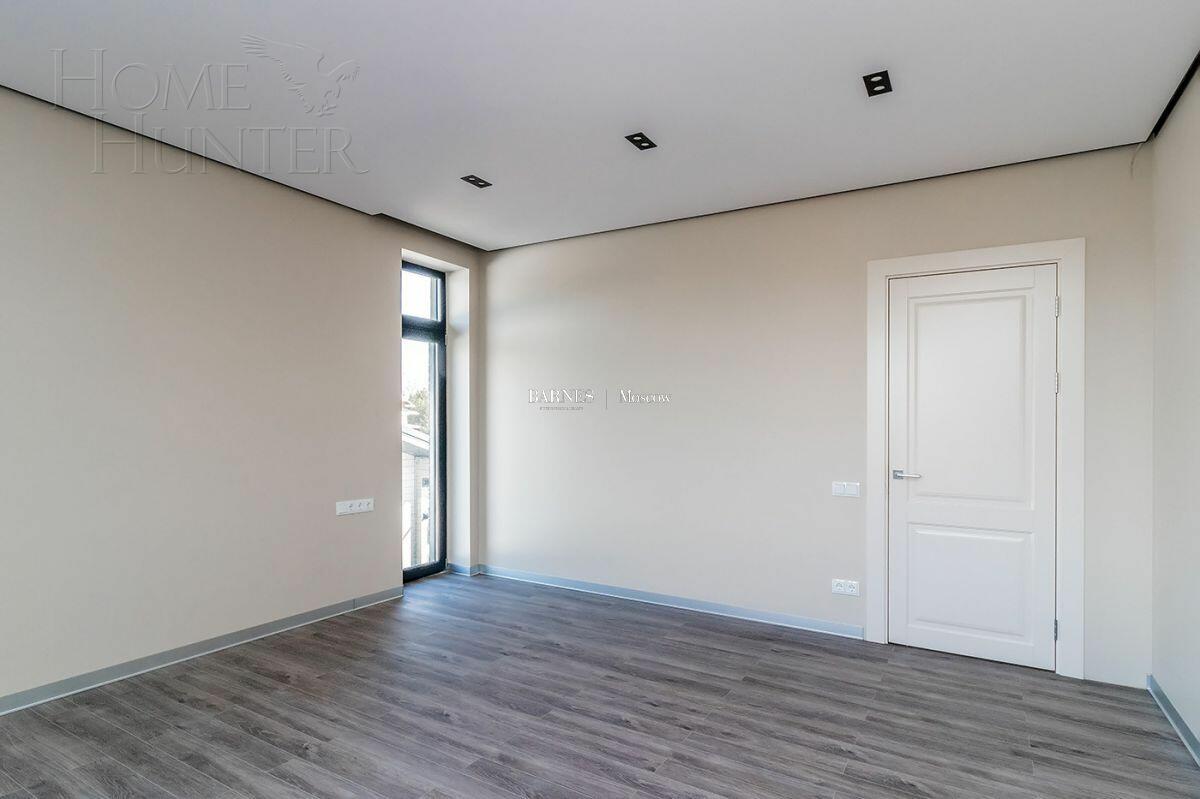 2-этажный коттедж 540.5 м² с отделкой