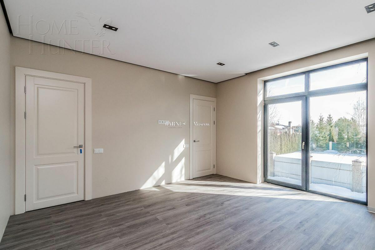 2-этажный коттедж 540.5 м² с отделкой