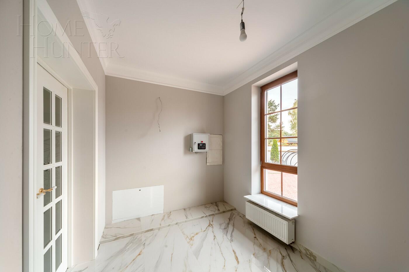 2-этажный коттедж 370 м² с отделкой