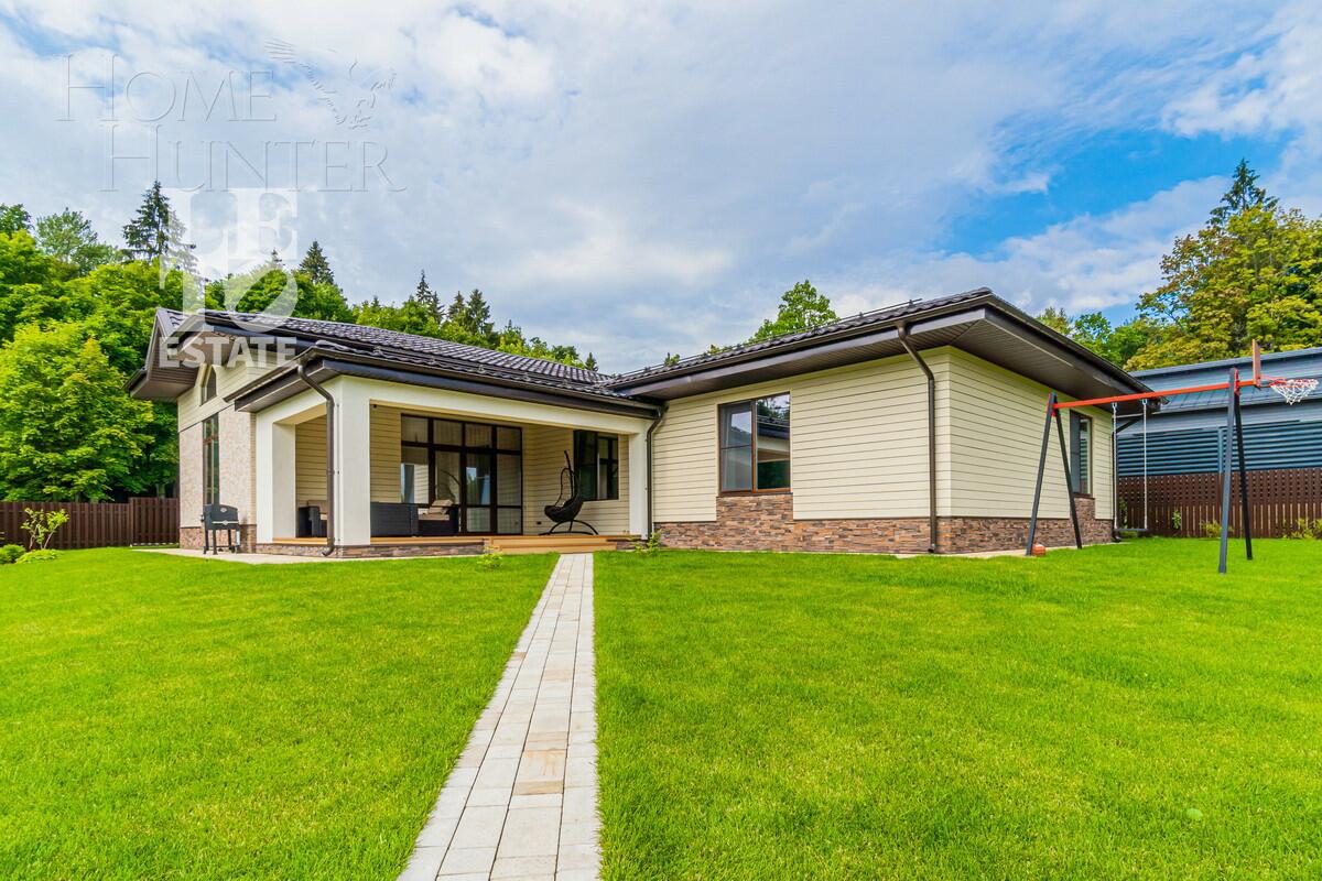 1-этажный коттедж 239.3 м² с отделкой