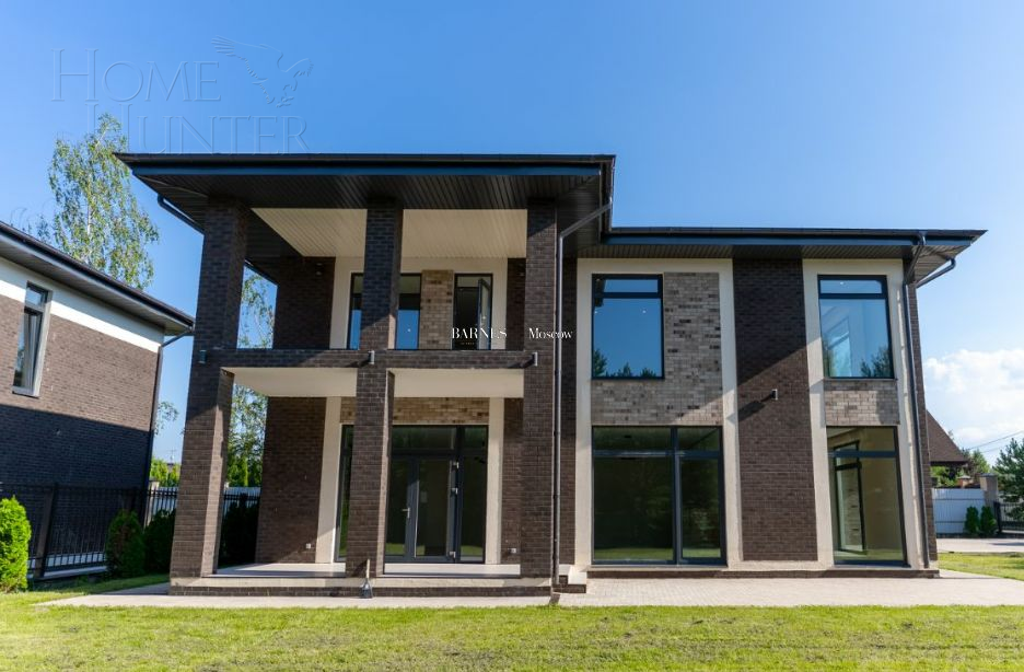 2-этажный коттедж 481.1 м² с отделкой