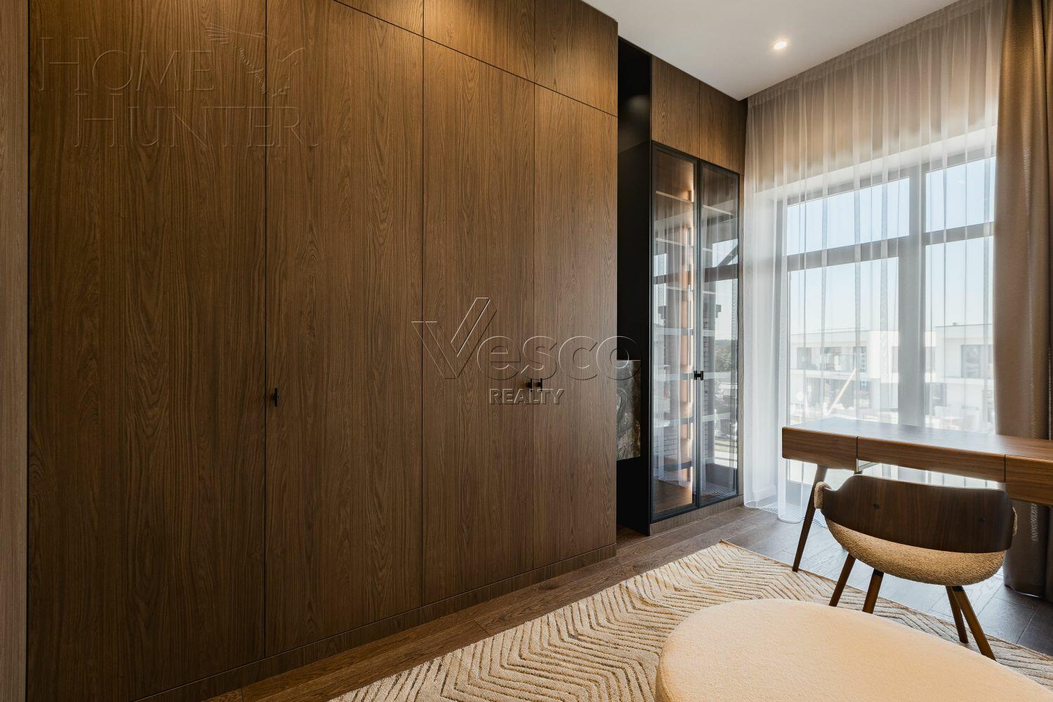 2-этажный коттедж 324 м² с отделкой