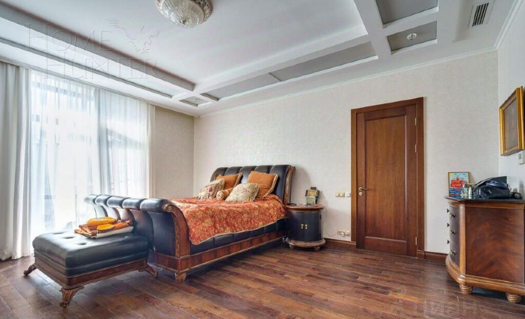 2-этажный коттедж 550 м² с отделкой