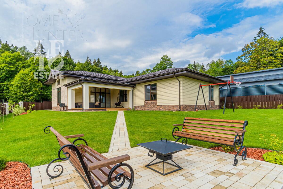 1-этажный коттедж 239.3 м² с отделкой