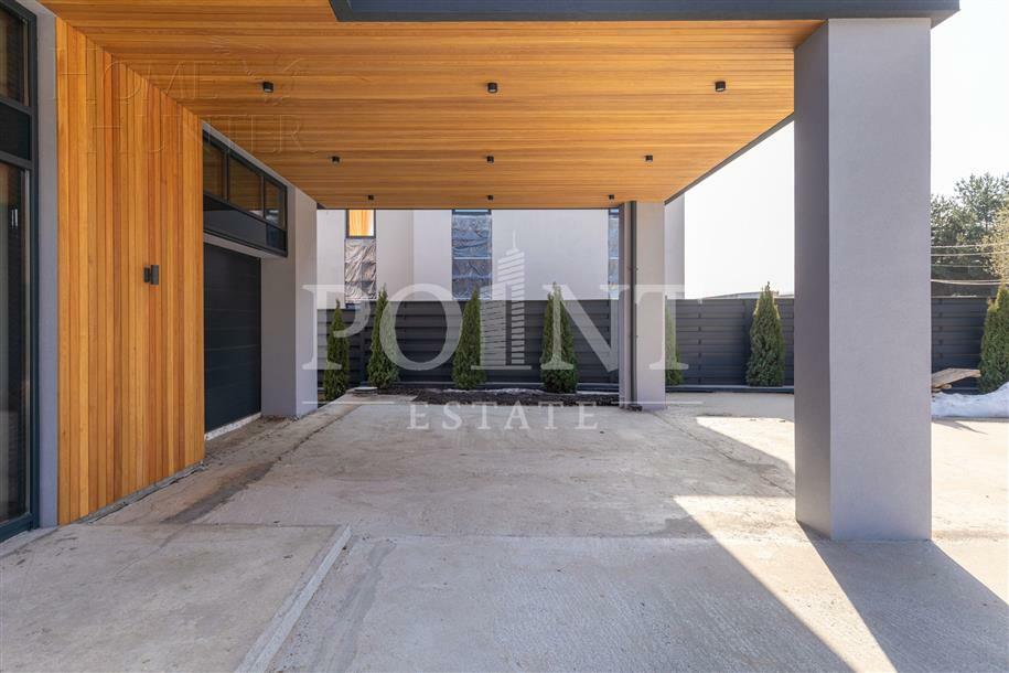 2-этажный коттедж 450 м² без отделки