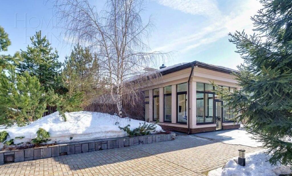 2-этажный коттедж 550 м² с отделкой