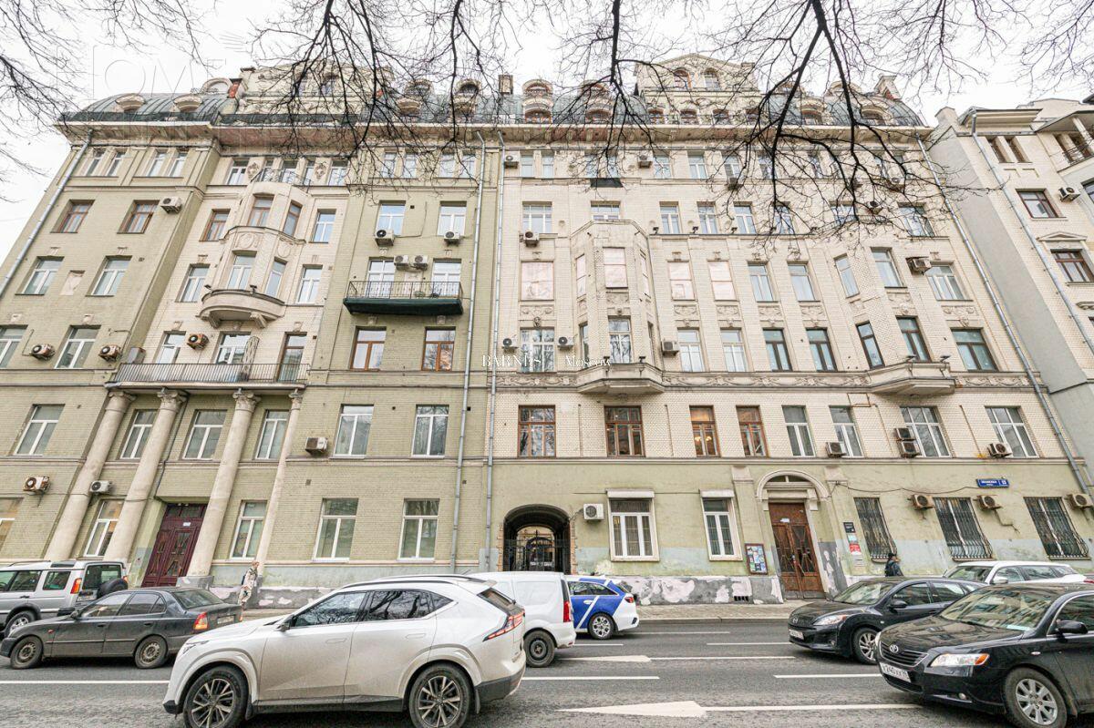 3-КОМН. КВАРТИРА С ОТДЕЛКОЙ 136.5 М² НА 3 ЭТАЖЕ