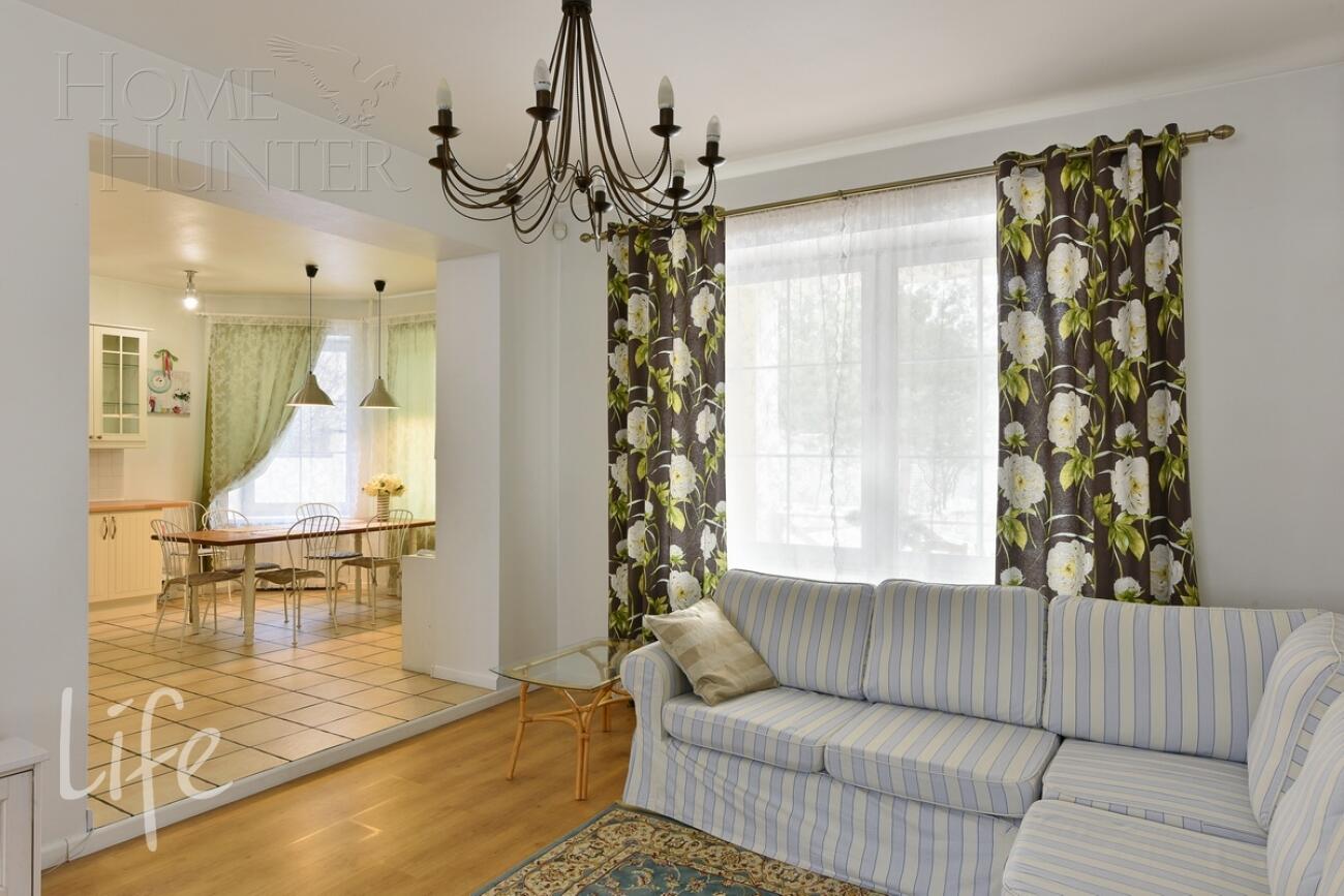 2-этажный коттедж 350 м² с отделкой