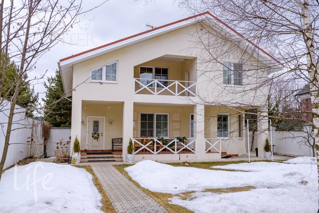 2-этажный коттедж 350 м² с отделкой