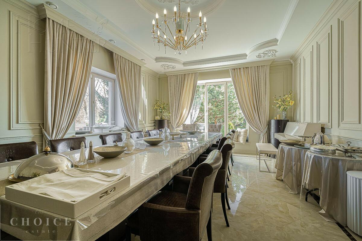 2-этажный коттедж 840 м² с отделкой