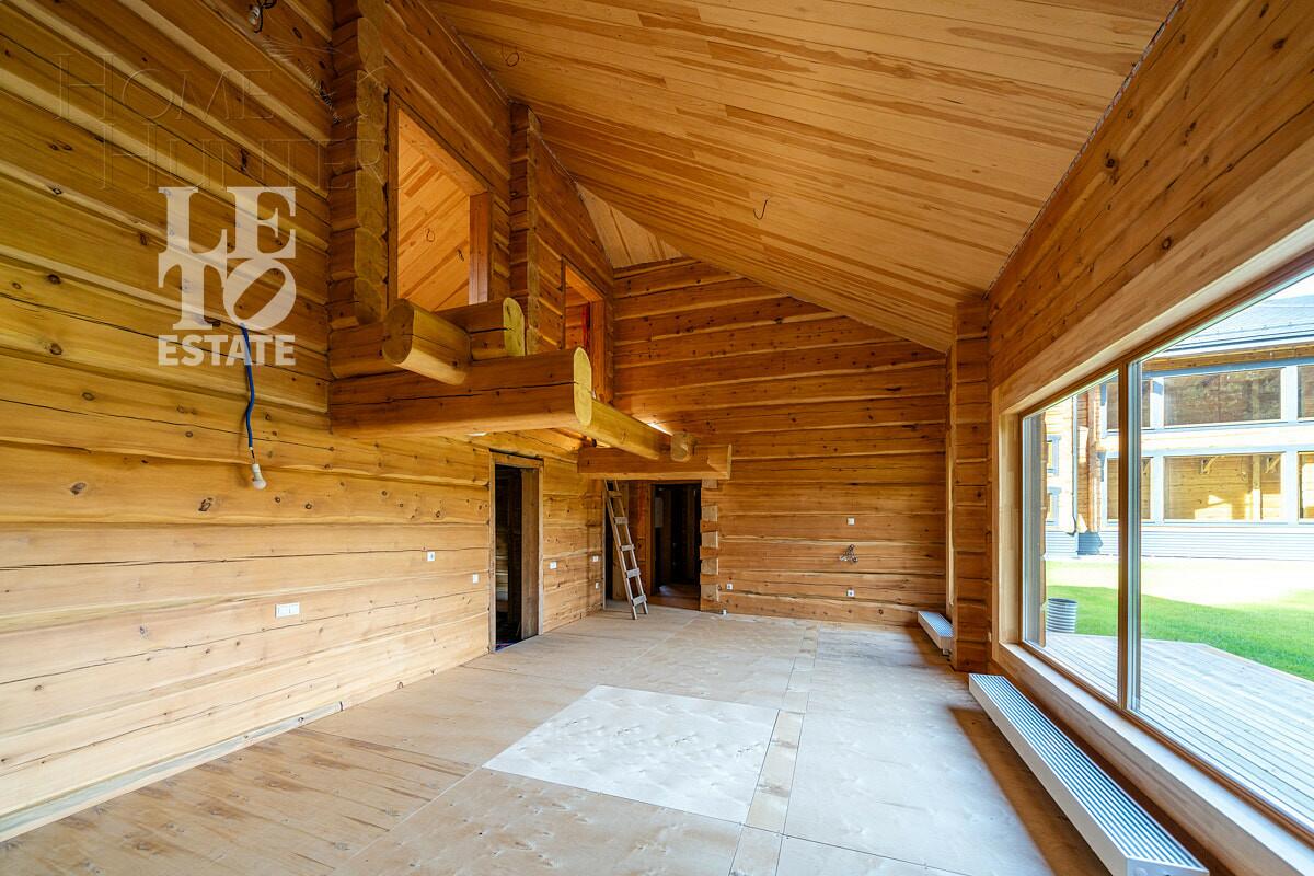 3-этажный коттедж 1 106 м² без отделки