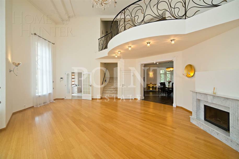 2-этажный коттедж 500 м² с отделкой