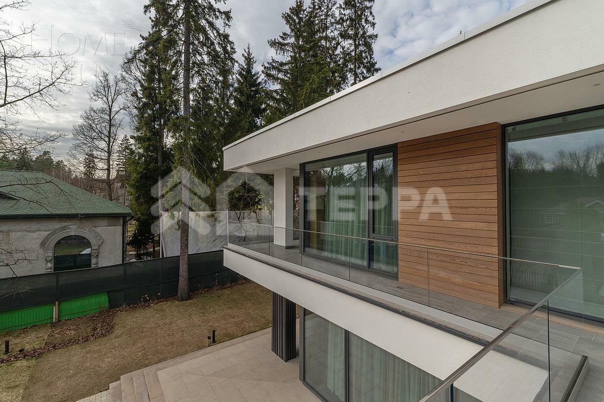 2-этажный коттедж 743 м² без отделки