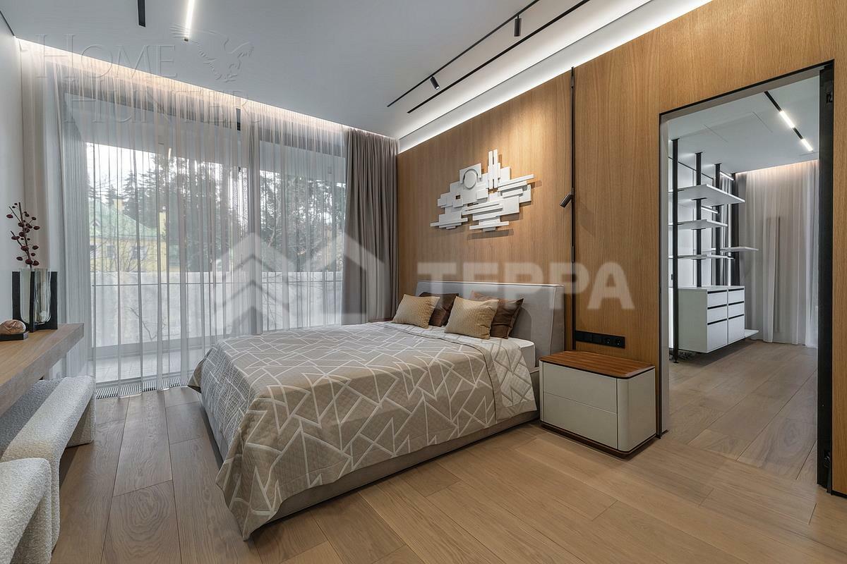 2-этажный коттедж 743 м² без отделки