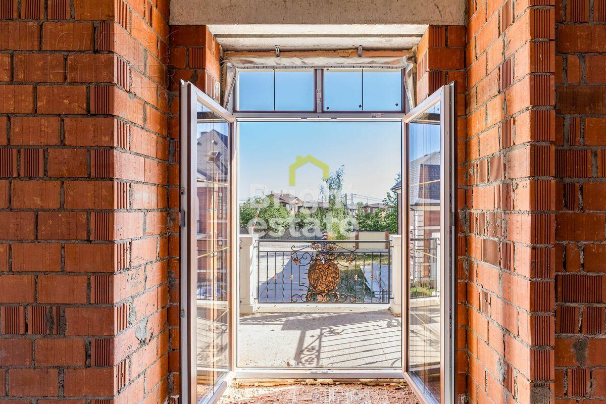 2-этажный коттедж 350 м² без отделки