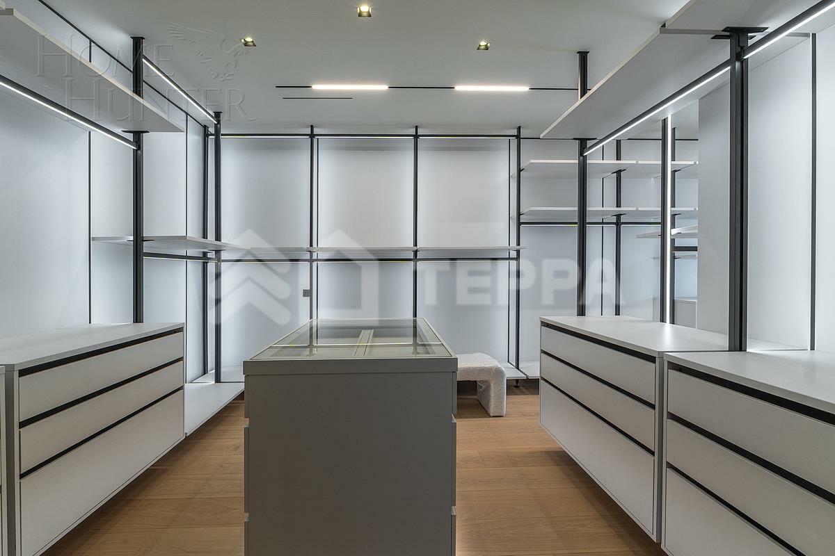 2-этажный коттедж 743 м² без отделки